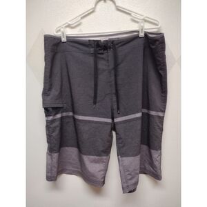 Burnside board shorts waist 38